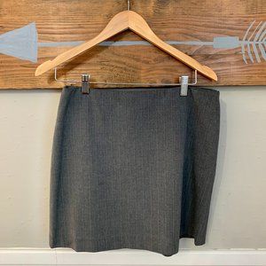 Express Stretch Gray Pinstripe Skirt, Sz 7/8